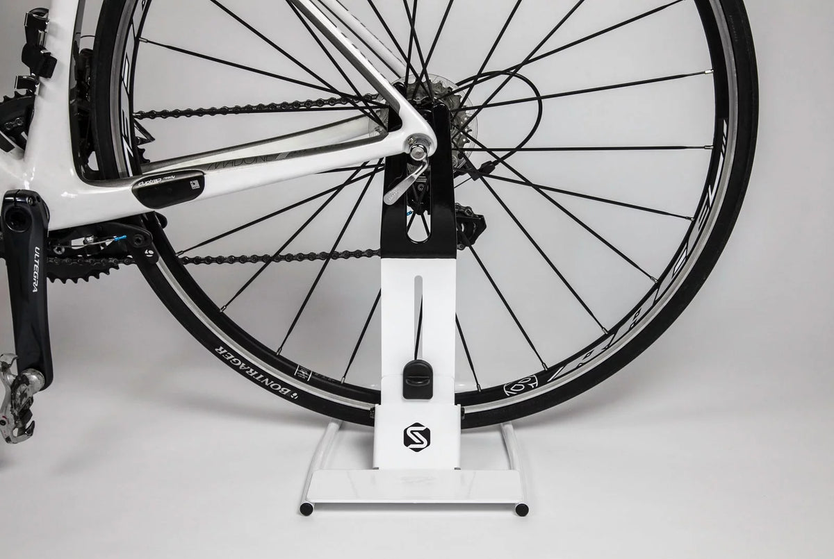 17.9 in x 13.4 in x 10.4 in Single Bike Stand R89460
