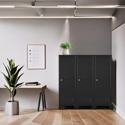 Metal Locker with Doors and Shelves B417
