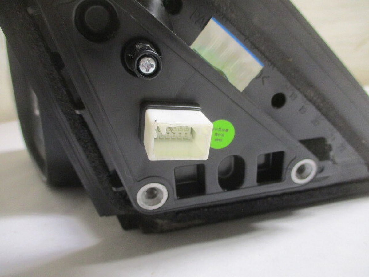 Pre-Owned Kia Soul LH Driver Electric Power Door Mirror Y673