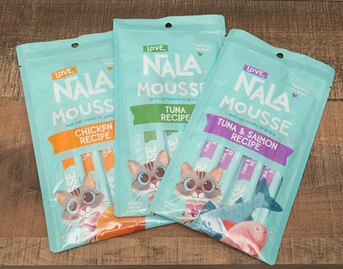 Natural Lickable Cat Squeeze Up Treat Variety Pack Mousse Wet Food Cat Puree Grain Free 24 Pack 12 oz. K73466