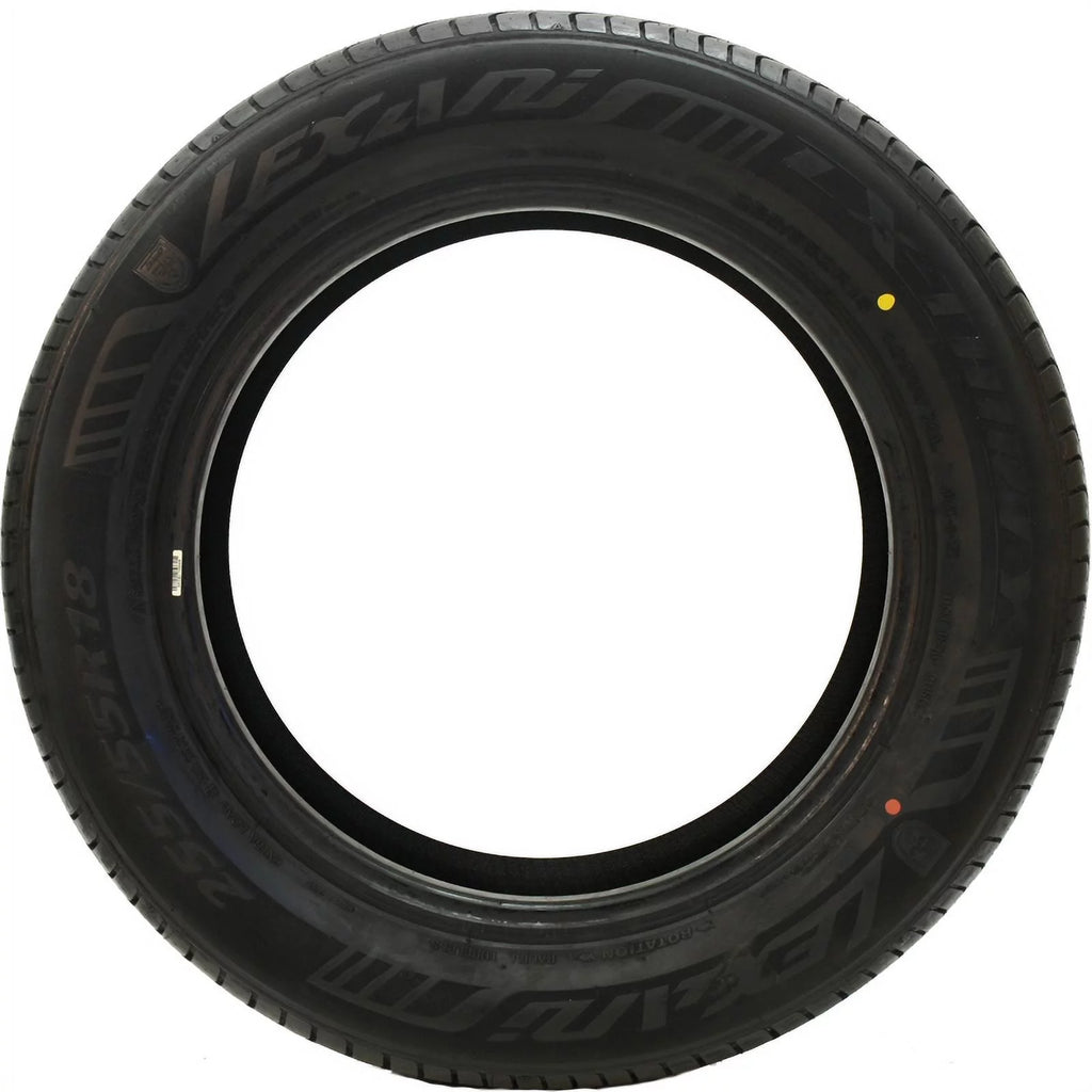 All Season 305/40R22 114V XL Passenger Tire F77243