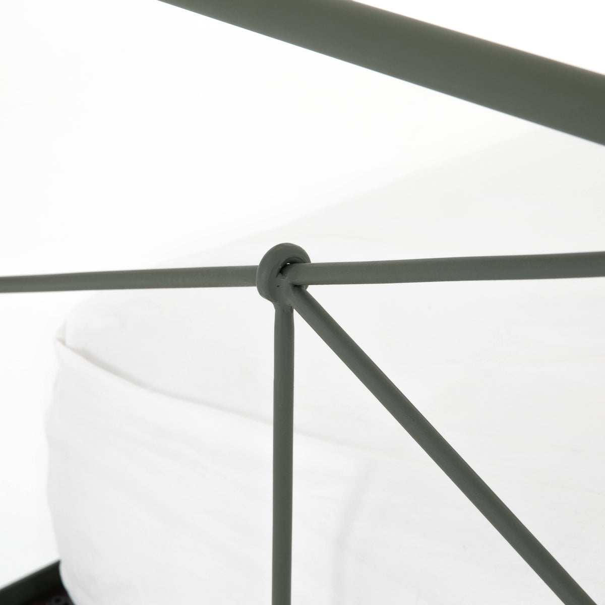 Twin Bed F47169