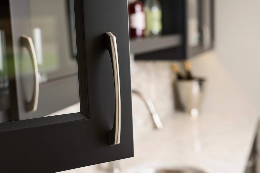 Matte Black Pull R619232