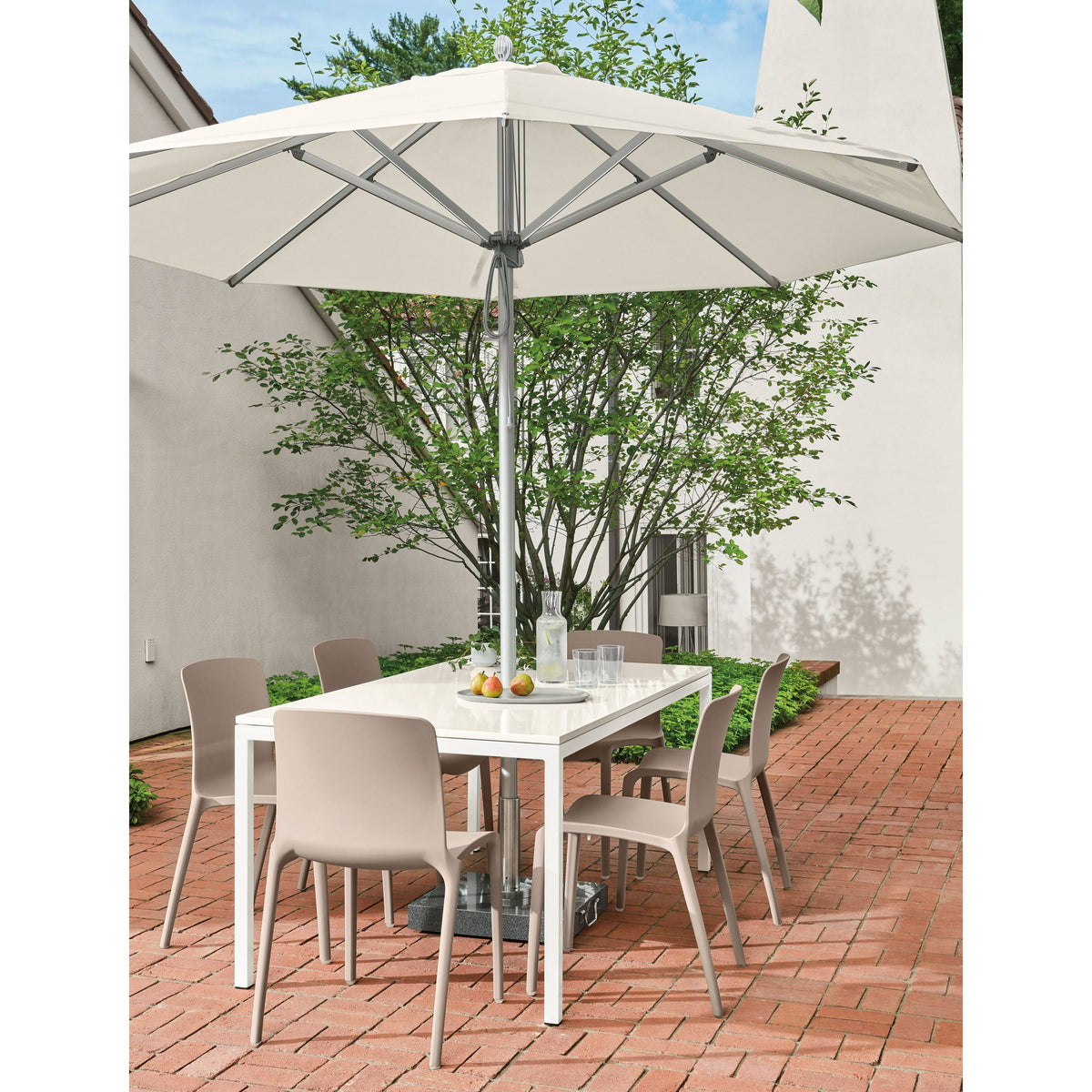 Grey Recycled HDPE Patio Table S8060