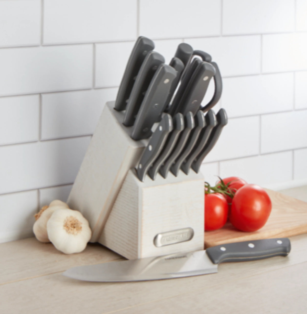 15-piece Triple Rivet Knife Block Set J3705