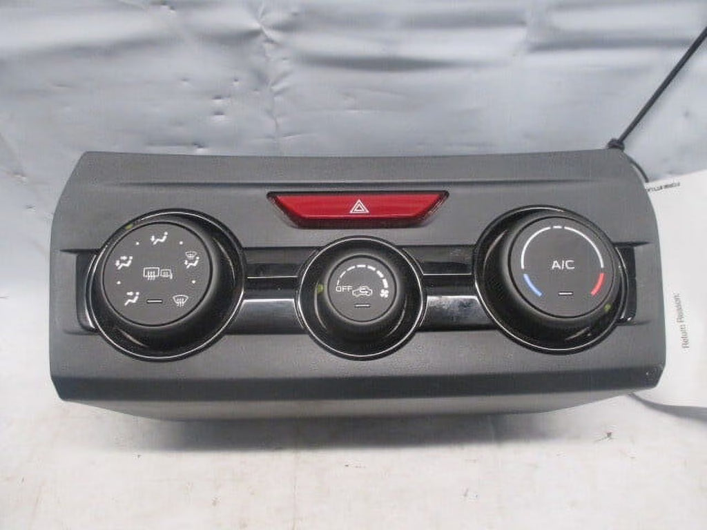 Pre-Owned Subaru Impreza AC Heater Temperature Control Unit G62298