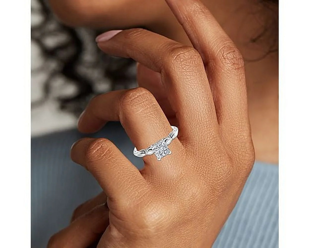 14K White Gold Solitaire Wedding Ring Y864