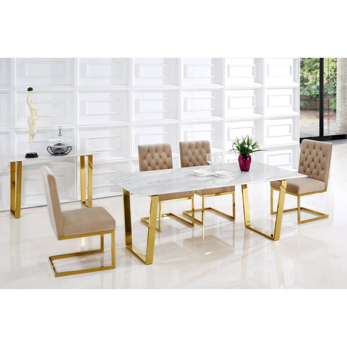 Gold Dining Table C723824