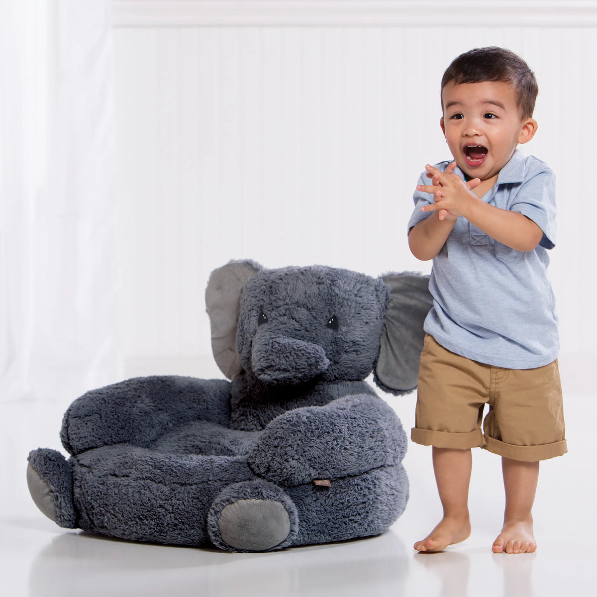 Plush Gray Elephant Toddler Chair D588