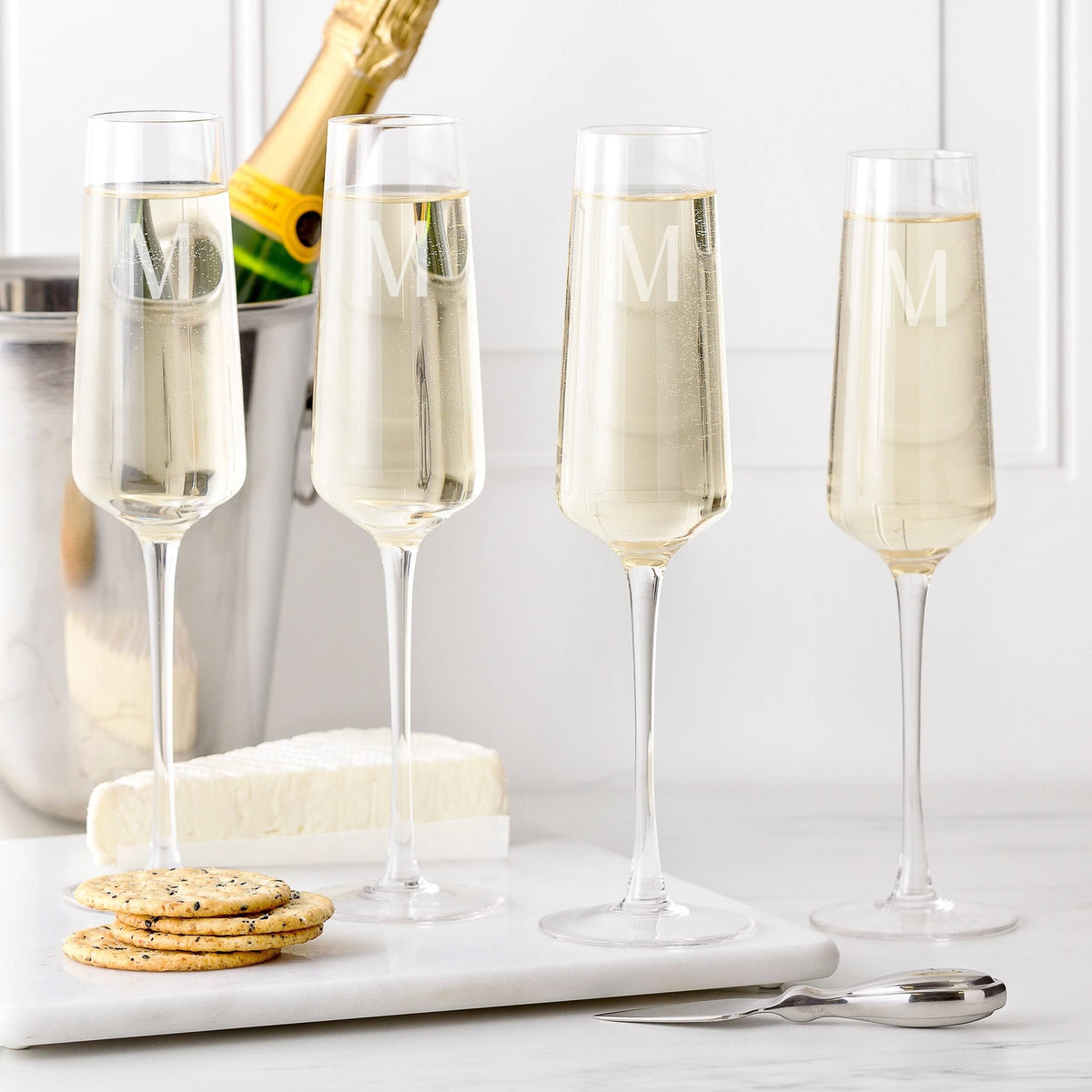 Set of 4 Monogram Champagne Flutes I14308