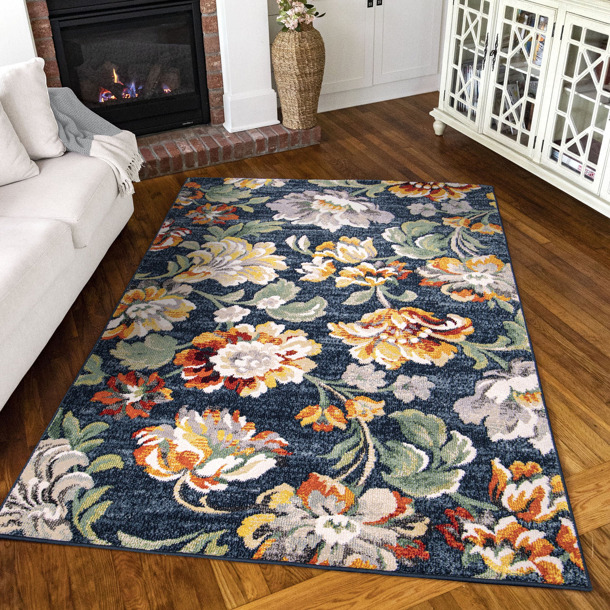 Dark Blue Floral Area Rug O265181