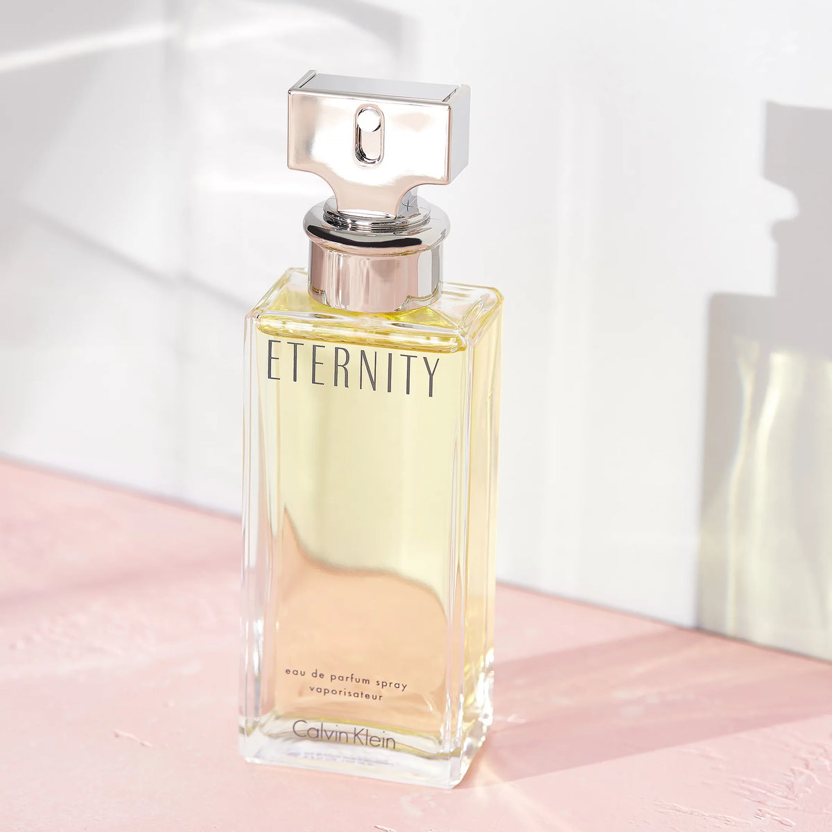 Eau De Parfum Spray 3.4 oz V5709