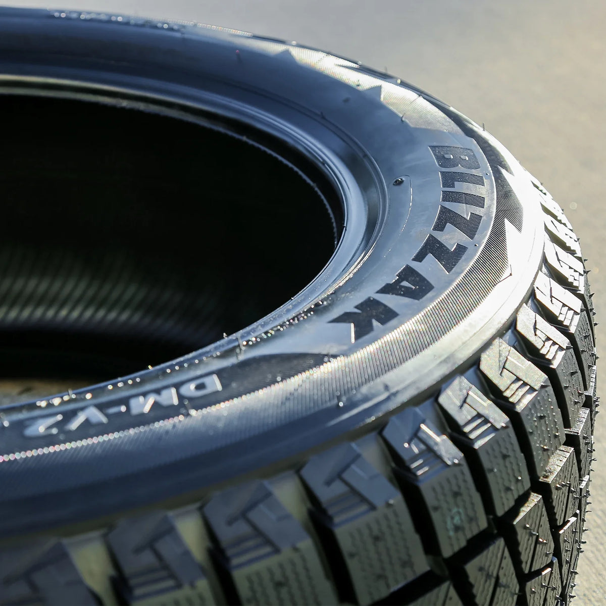 Set of 4 Studless Snow Winter Tires L248