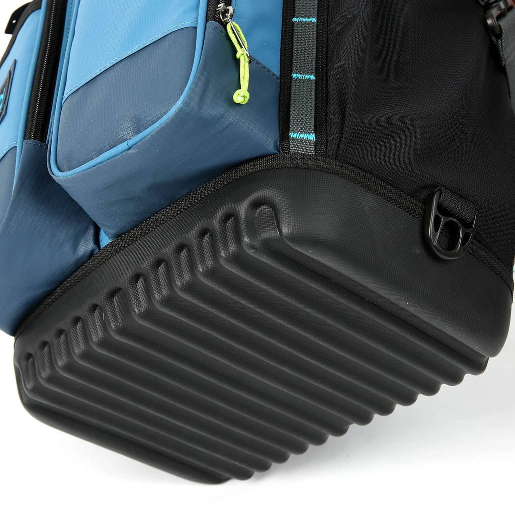 Blue 16 Can Cooler Y578